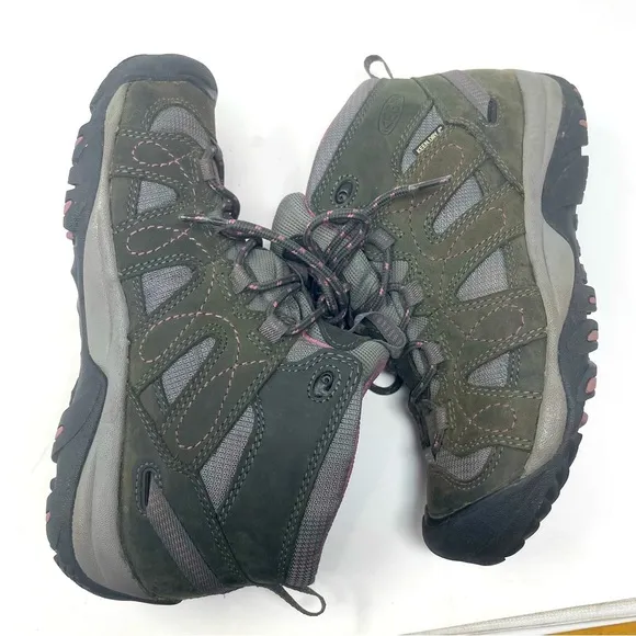 Merrell Mid-Rise Leather Hiking Boots – Gray &amp; Pink – Size 6.5 / EU 37