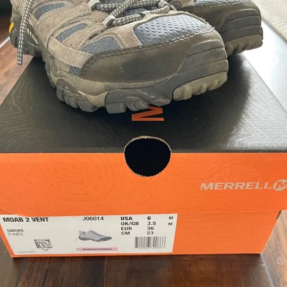 Merrell Moab 2 Hiking Shoes
