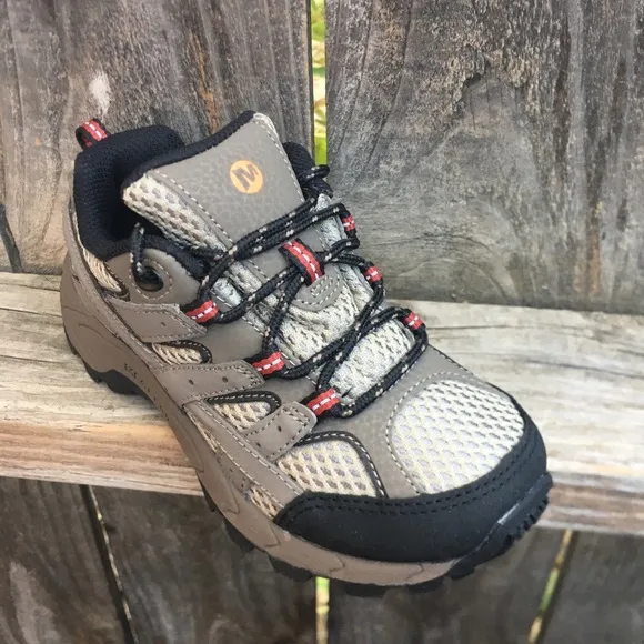 Merrell Moab boys hiking shoes size 11W