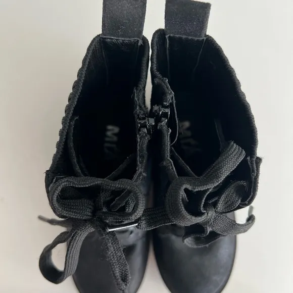 Mia Everli Black Sock Booties Size Girls 11 - Black Glitter Combat Boots NWOB