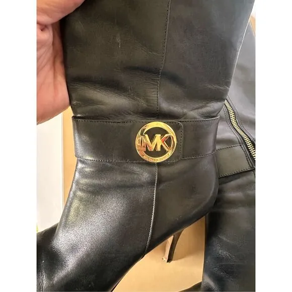 Michael Kors Caroline Black Leather with Gold Hardware Woman Boots Sz 8