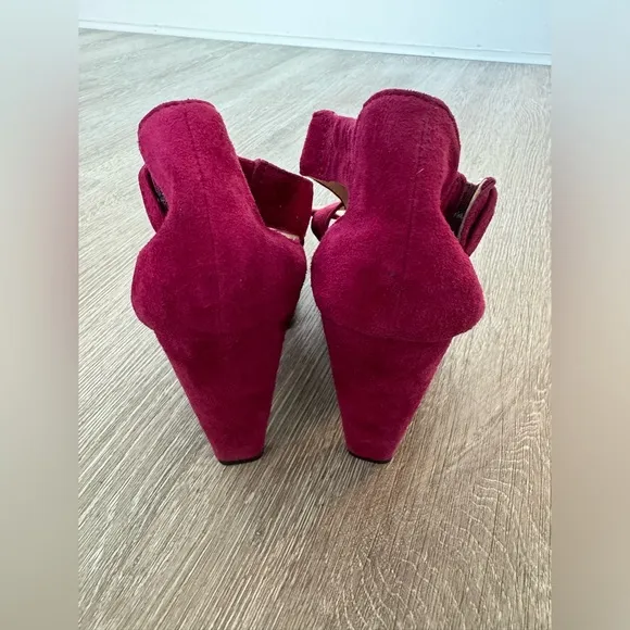 Michael Kors EUC Suede Block Heel Pumps Sandals Shoes Size 8, 38 Burgundy Maroon