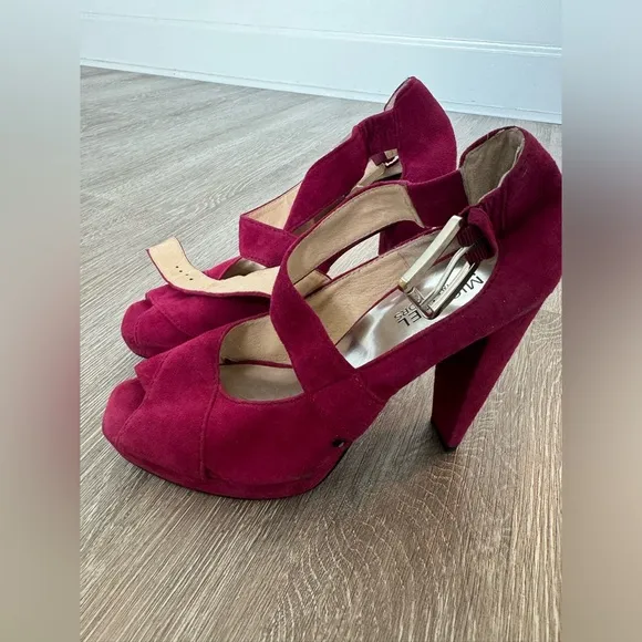 Michael Kors EUC Suede Block Heel Pumps Sandals Shoes Size 8, 38 Burgundy Maroon