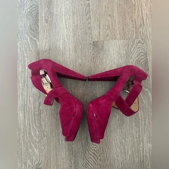 Michael Kors EUC Suede Block Heel Pumps Sandals Shoes Size 8, 38 Burgundy Maroon