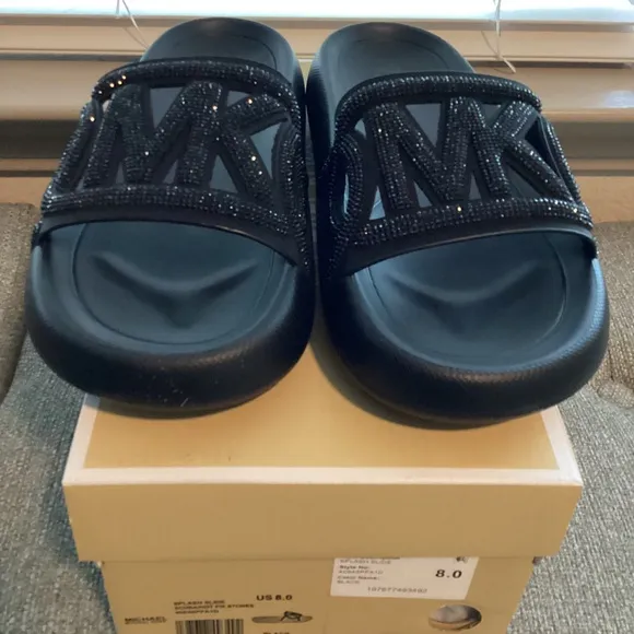 Michael Kors MICHAEL MMK Splash Slide Sandals, size 8