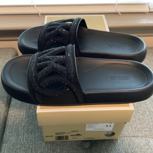 Michael Kors MICHAEL MMK Splash Slide Sandals, size 8