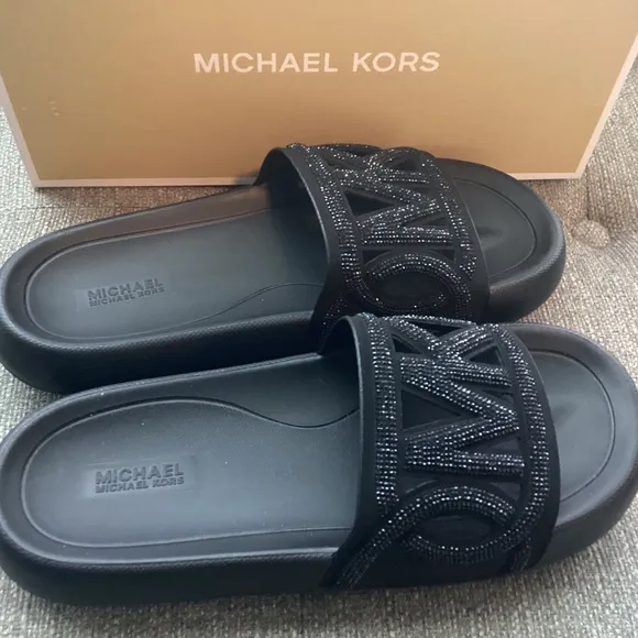 Michael Kors MICHAEL MMK Splash Slide Sandals, size 9