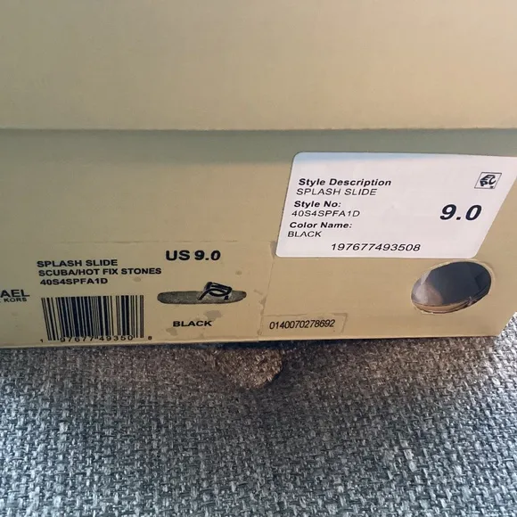 Michael Kors MICHAEL MMK Splash Slide Sandals, size 9