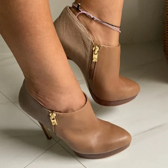 Michael Kors York Zip Up Ankle Booties Brown Leather Stiletto Heel size 10M