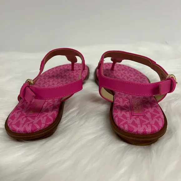 MICHAEL Michael Kors MK Plate Leather Thong Sandal In Magenta Size 7.5 NW
