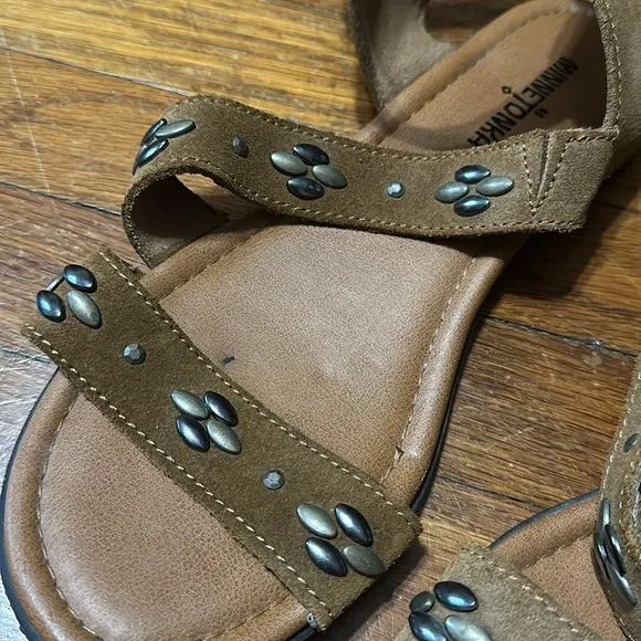 Minnetonka Women’s Embellished Leather Gladiator Sandals, Sz 9