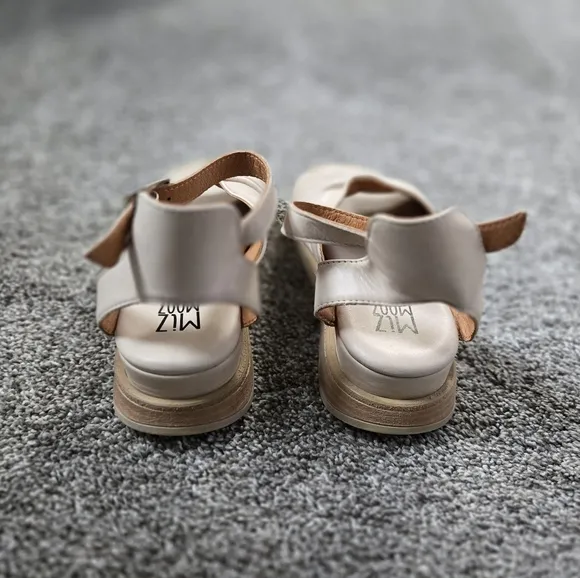 Miz Moos Cornwall Women's Casual Wedges NWOB size 38