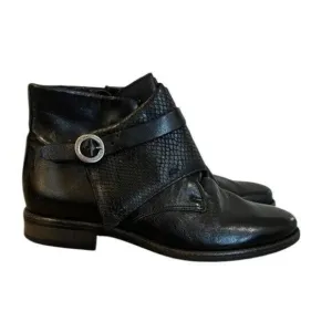 Miz Mooz / Black Talbot Leather Ankle Boots Size 41 US 10 Moto Women's
