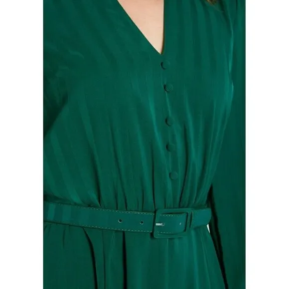 ModCloth Classy Announcement A-Line Dress Green Size 8