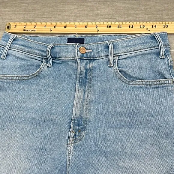 Mother The Hustler Ankle Fray Jeans in High-Life Light Wash Denim Women’s Sz 31