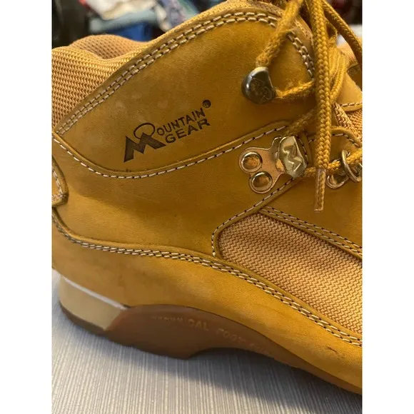 Mountain Gear Boots Men's Size 13 Beige MG567311B Leather And Fabric Work Hiking