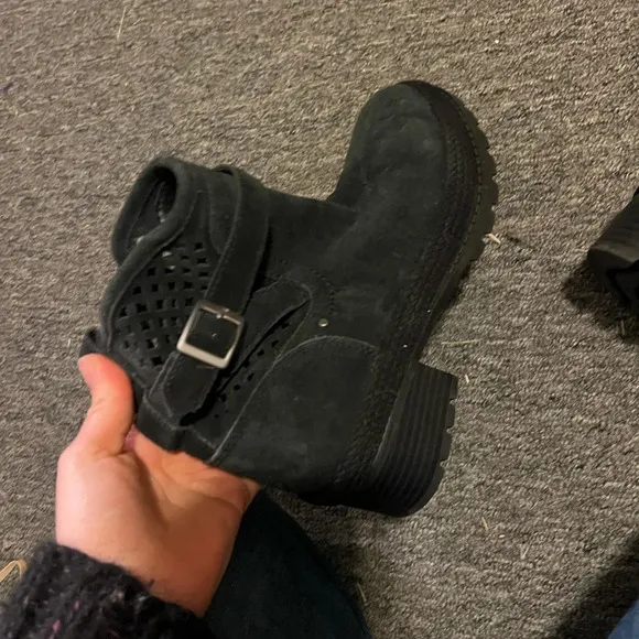 Muck Liberty Suede Boots, size 8