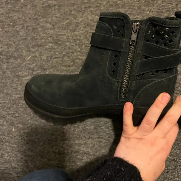 Muck Liberty Suede Boots, size 8