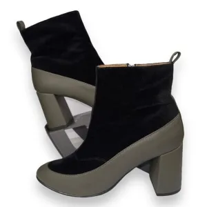 NAE Vegan Paula Green Block Heel Chelsea Boots Olive / Black Velvet Women's 9