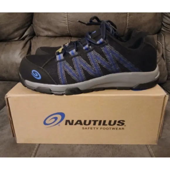 Nautilus Mens Black Accelerator Carbon Toe Work Shoes Size 9.5 Wide EE- NEW #828