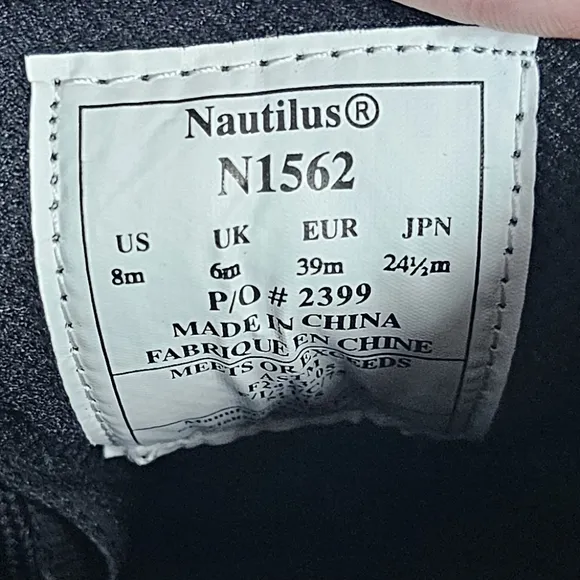 NAUTILUS | STEEL TOE MET GUARD METATARSAL WORK BOOTS - NWT!
