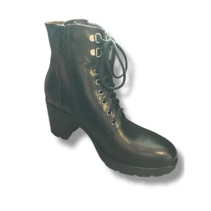 Nero Giardini Black Leather Lace-Up Heel Boots Dual Zip Combat Sz 39/8.5 NWOT