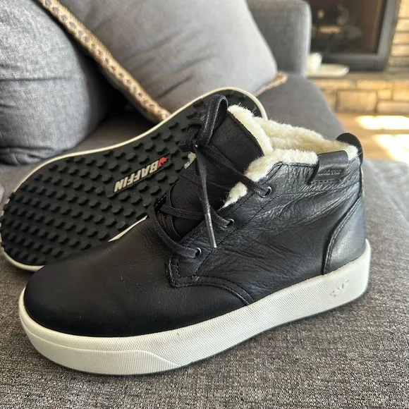 New $200 BAFFIN Men’s Distillery Black Leather Waterproof Chukka Boots Size 7