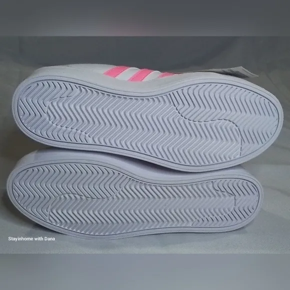 New Adidas Streetcheck Shoes / Skate White &amp; Pink GZ1948 MENS sz 7