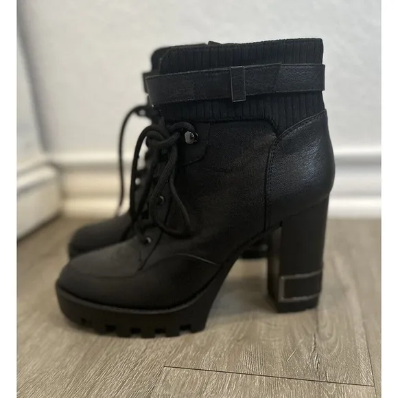 New Antonio Melani 9.5 Perline Leather Lac‎ Up Platform Heel Booties Black