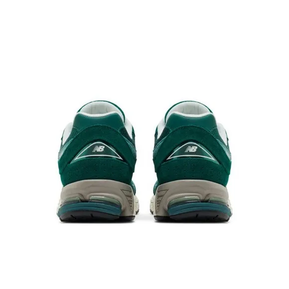 New Balance 2002RMen's  Supplier-sku #: M2002RFK