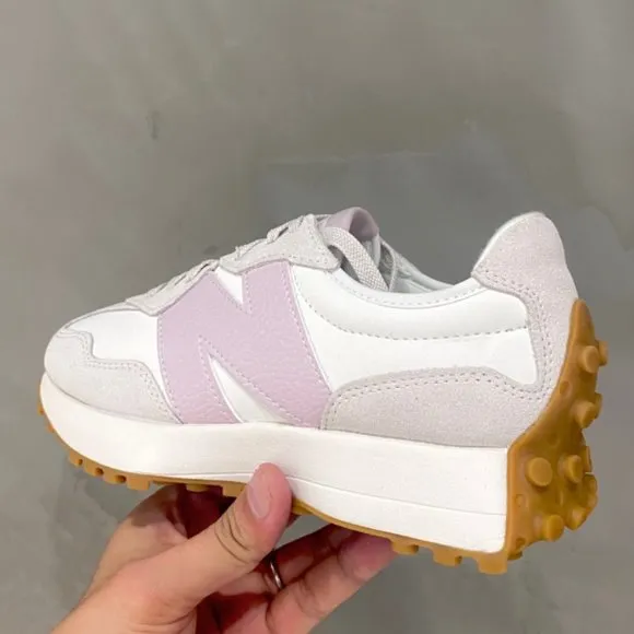 New Balance 327 Womens Sneakers Shoes Moonbeam &amp; December sky various size 6