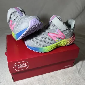 New Balance Fresh Foam Arishi v4 Bungee Kid's Shoes Gray Girls US Size 5T