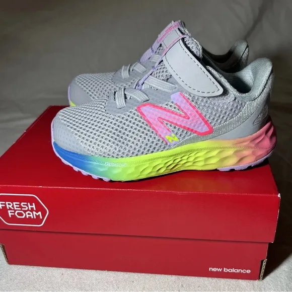 New Balance Fresh Foam Arishi v4 Bungee Kid's Shoes Gray Girls US Size 5T