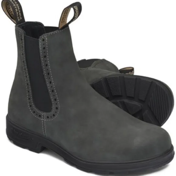 🖤NEW Blundstone Rustic Black Women’s Original High Top Boots🖤