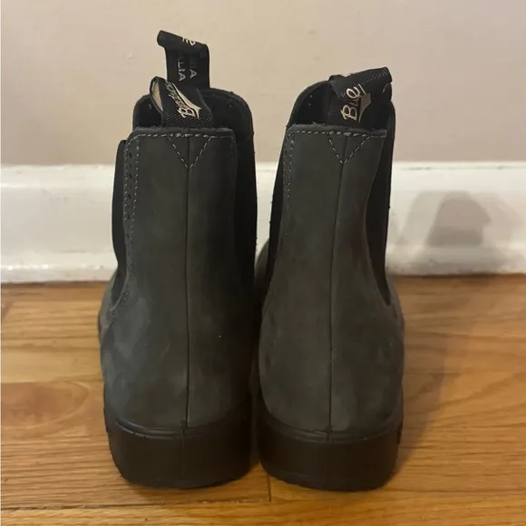 🖤NEW Blundstone Rustic Black Women’s Original High Top Boots🖤
