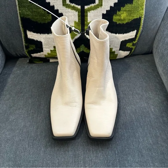 NEW Frame le Maddox ankle cream boots euro 38.5 or‎ 8 reg $498