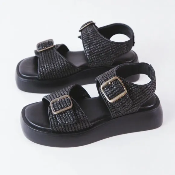 new FREE PEOPLE Mandi Weave Sandal / Black 253
