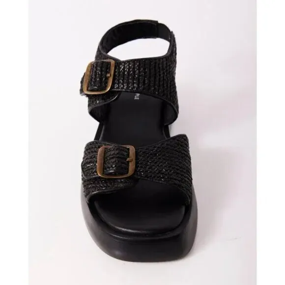 new FREE PEOPLE Mandi Weave Sandal / Black 253