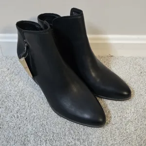 NEW FRYE Judith Moto Bootie Black Leather Zip Ankle Boot Women's Size 9.5
