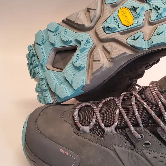 New Hoka One One Womens Kaha 2 Mid GTX Gore-Tex Hiking Boot Shoes Size 7B