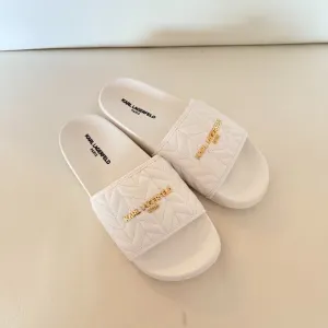 NEW KARL LAGERFELD WHITE QUILTED LOGO SLIDE SANDALS SIZE 8