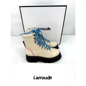 NEW Larroude Jordan Lace Up Ivory Violet Combat Boots Size 5.5