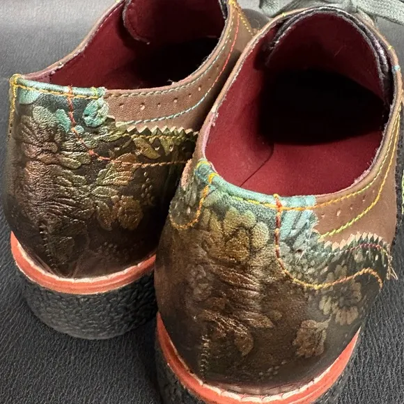 New L'Artiste Muggiasti Academia Style Oxford Size 8.5 Shoes