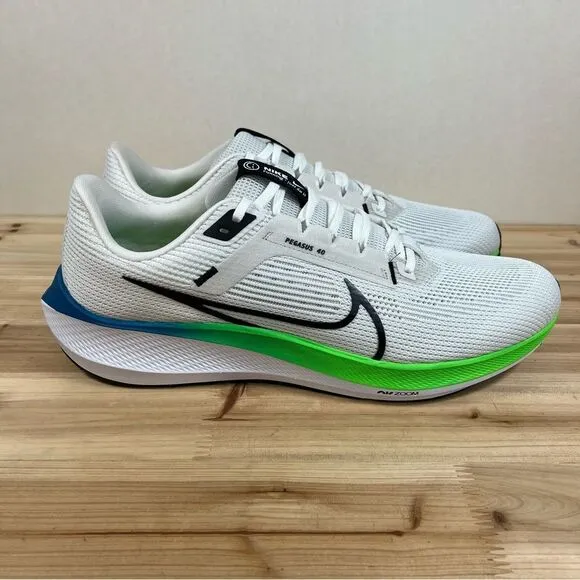 NEW Nike Pegasus 40 running shoes Mens 14 Platinum Tint black white green