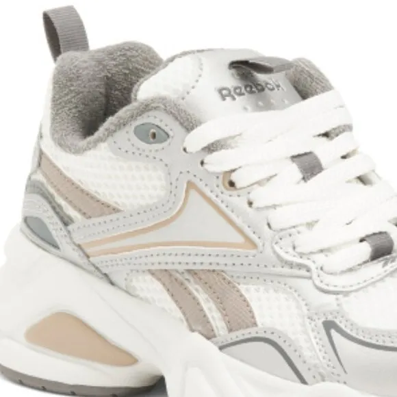 NEW REEBOK Leather Charge Running Sneakers Silver/white/multi for women 462mn