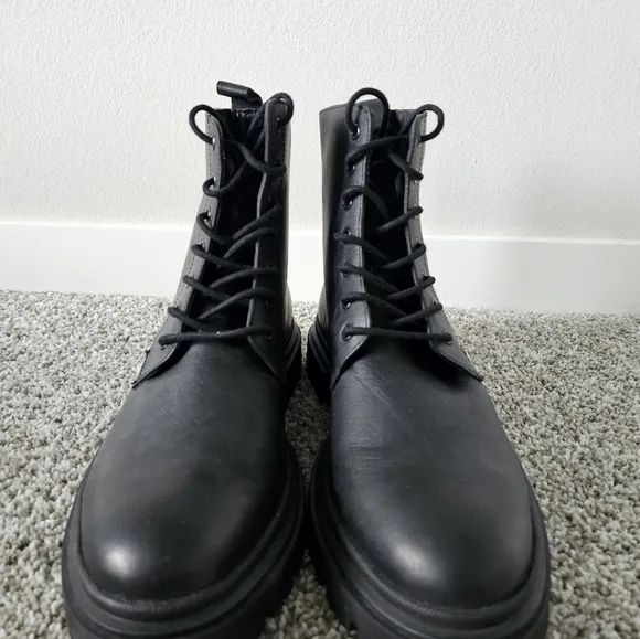 New Schuh Leather Men's Lace-Up Boots sz 42 (9)