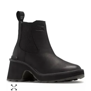 New! Sorel Waterproof Chelsea bootHi-Line heel Size 7 black $190