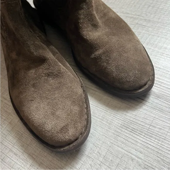 NEW TRASK Audra Boot Suede Calf Olive Brown Size 7