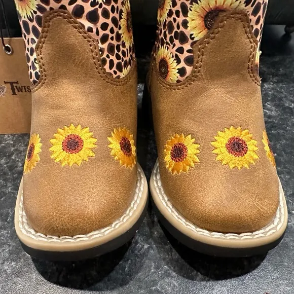 New! Twister Toddler Sunnies Tan &amp; Cheetah Sunflowers Square Toe Cowboy Boots