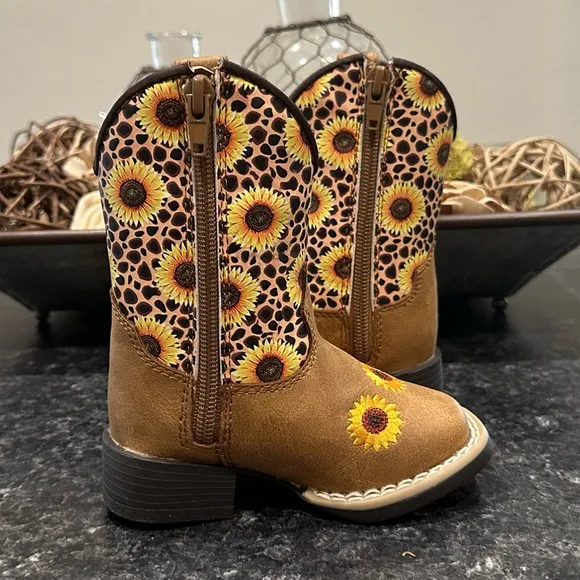 New! Twister Toddler Sunnies Tan &amp; Cheetah Sunflowers Square Toe Cowboy Boots
